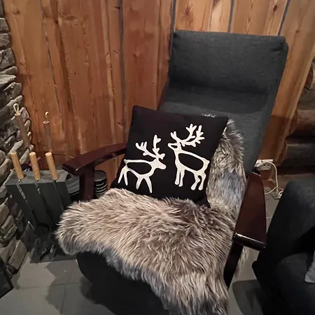 Skilodge Maentahti A * 루카