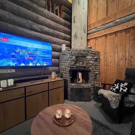 Skilodge Maentahti A דירה *