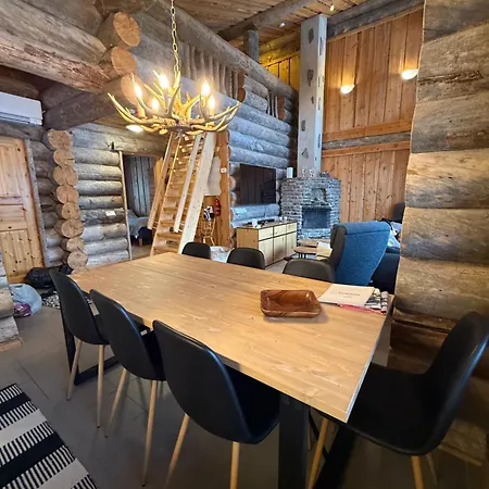 Skilodge Maentahti A *