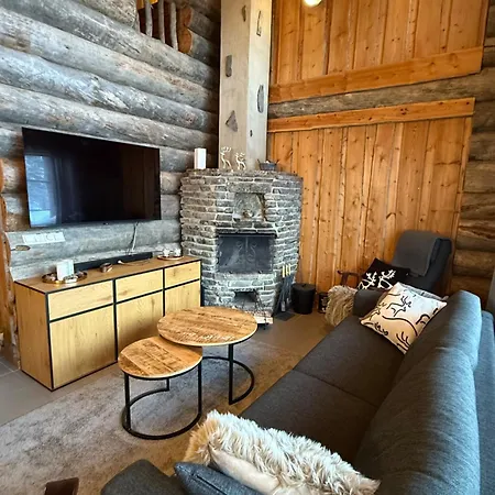 Апартаменты Skilodge Maentahti A *